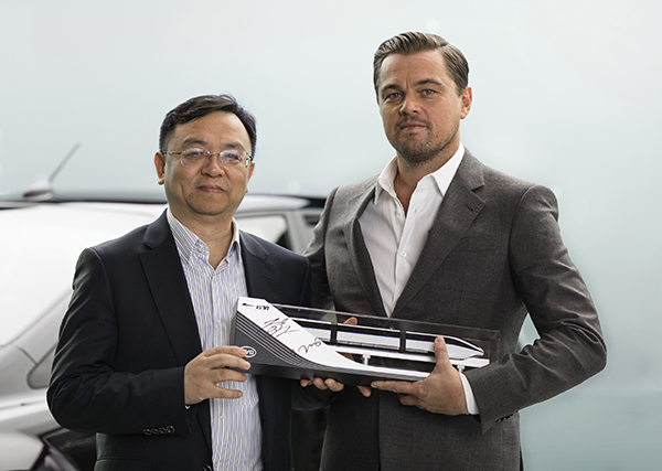 contoh brand ambassador leonardo dicaprio